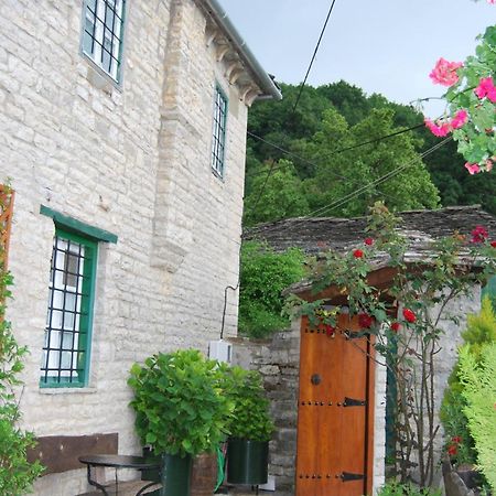 Tritoxo Guesthouse Koukkoúlion Extérieur photo